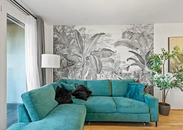 דירה 1 Or 2br I Balcony I 15 Min Airport I 20 Min Center *