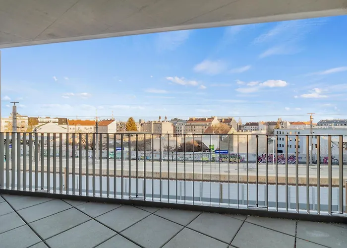 דירה 1 Or 2br I Balcony I 15 Min Airport I 20 Min Center וינה